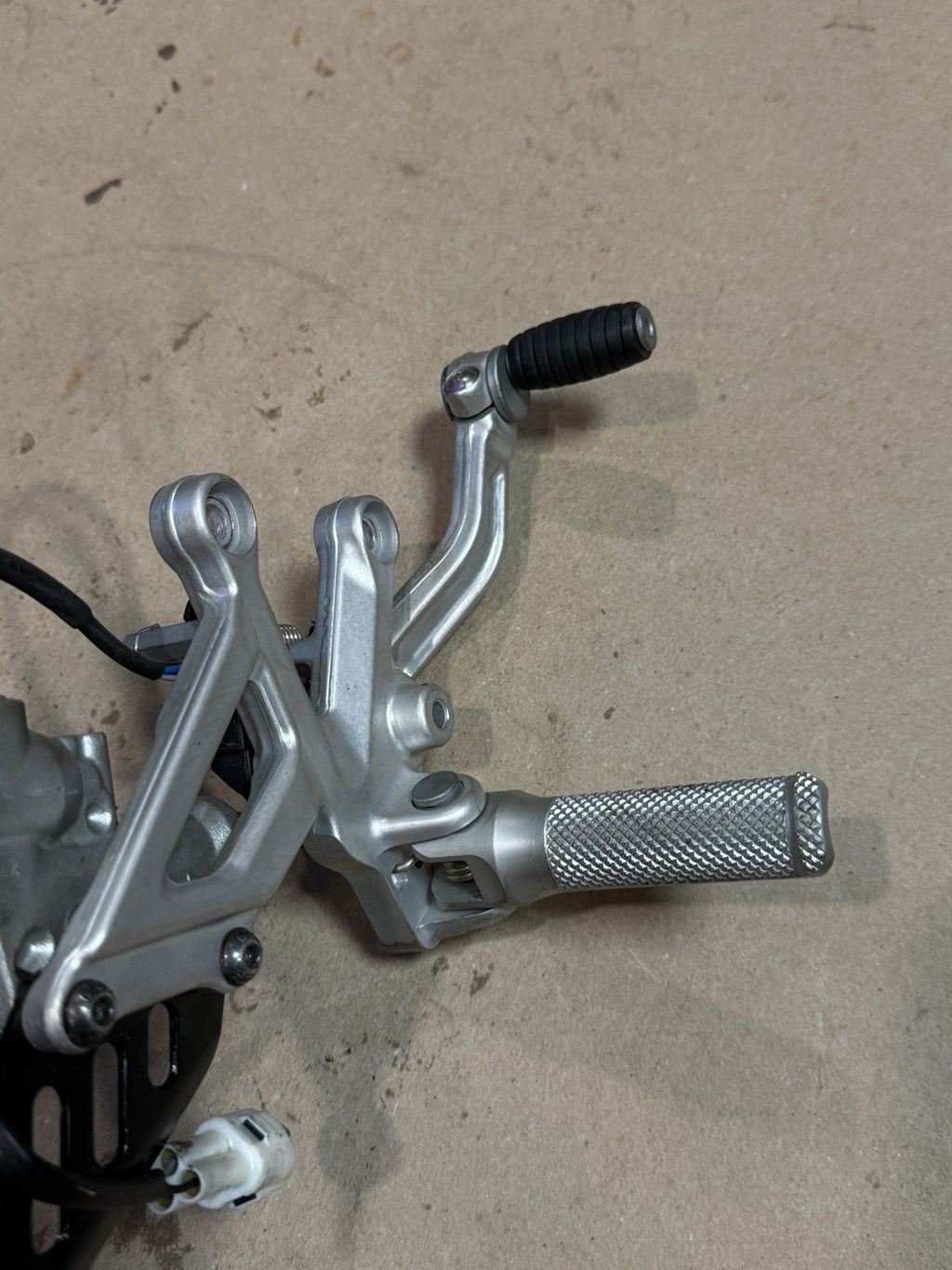 21-24 Aprilia RSV4 1100 OEM Rear Brembo Brake Master Cylinder Lever Genuine OEM