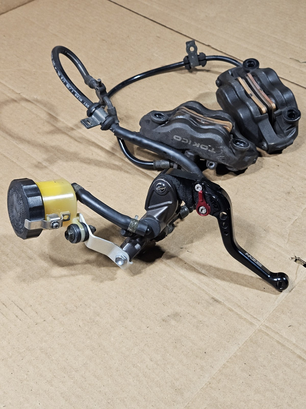 2006 Honda CBR1000RR Front Brake Assembly Complete OEM 45530MEL006 2006-200717