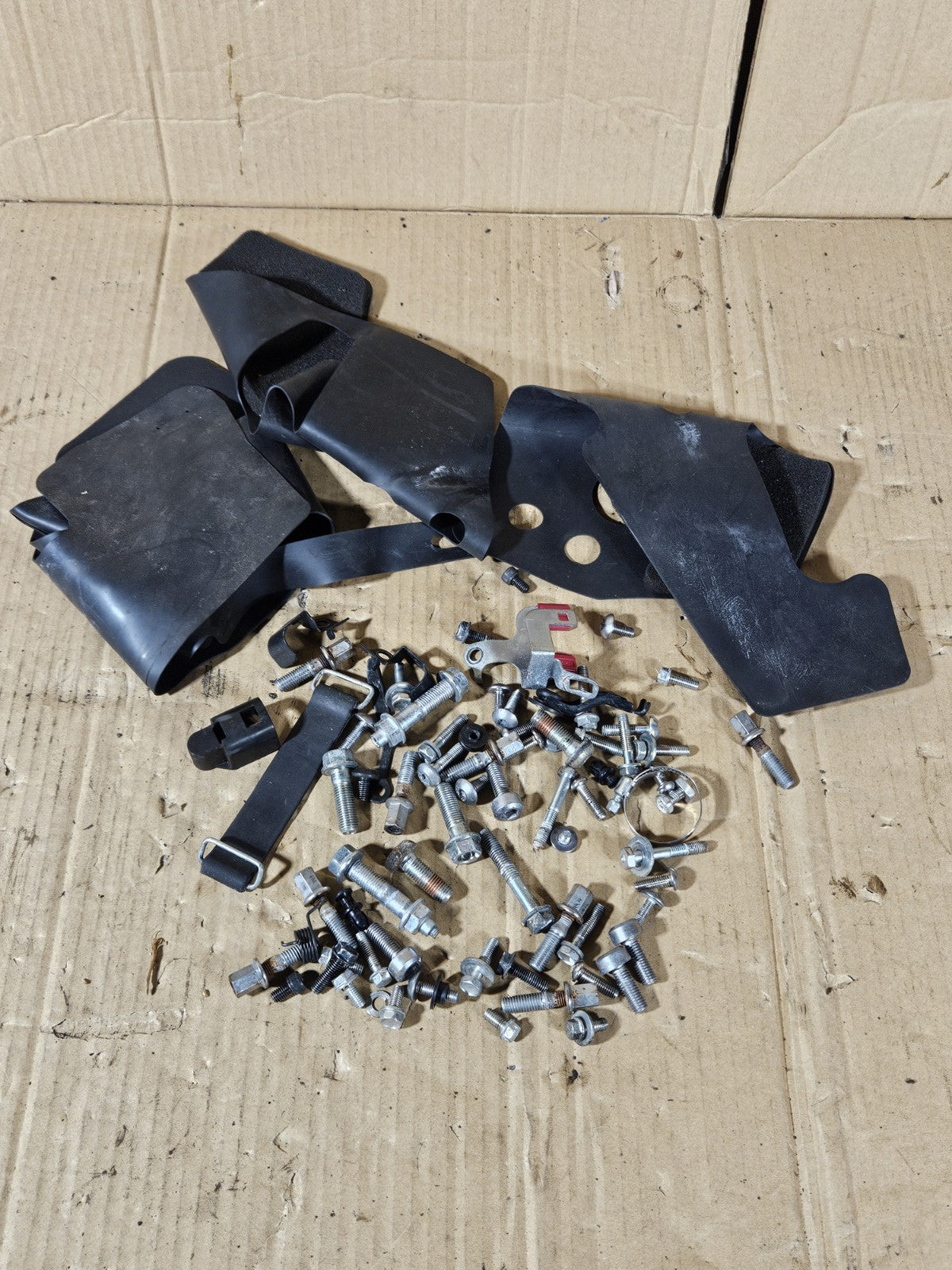 2013 Honda CBR600RR Miscellaneous Bolts OEM 64350MJCA20ZA 2013-2020 Honda CBR6005