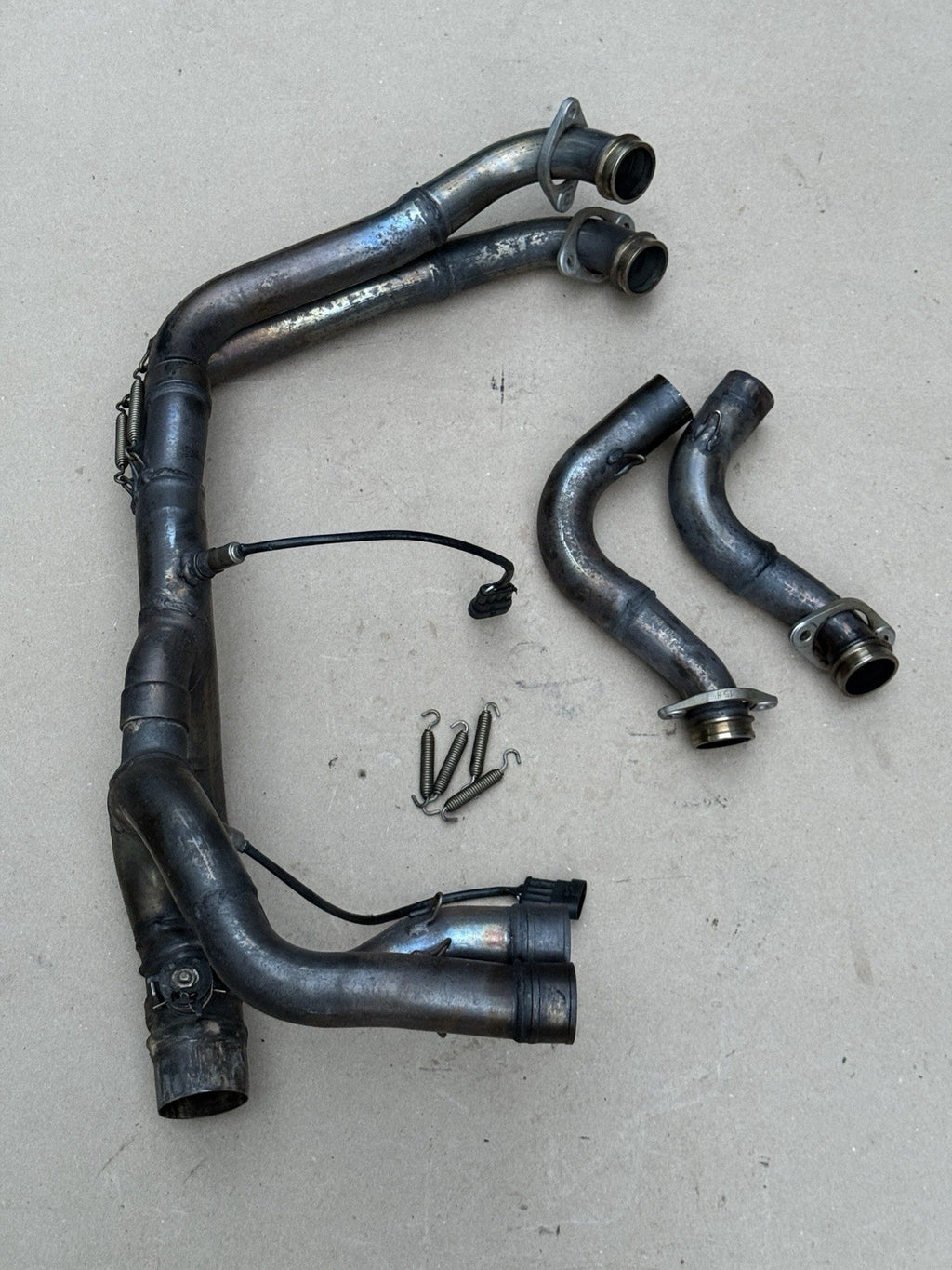 15-18 Aprilia RSV4 1000 OEM Exhaust Headers Header Pipes w/ O2 Sensors
