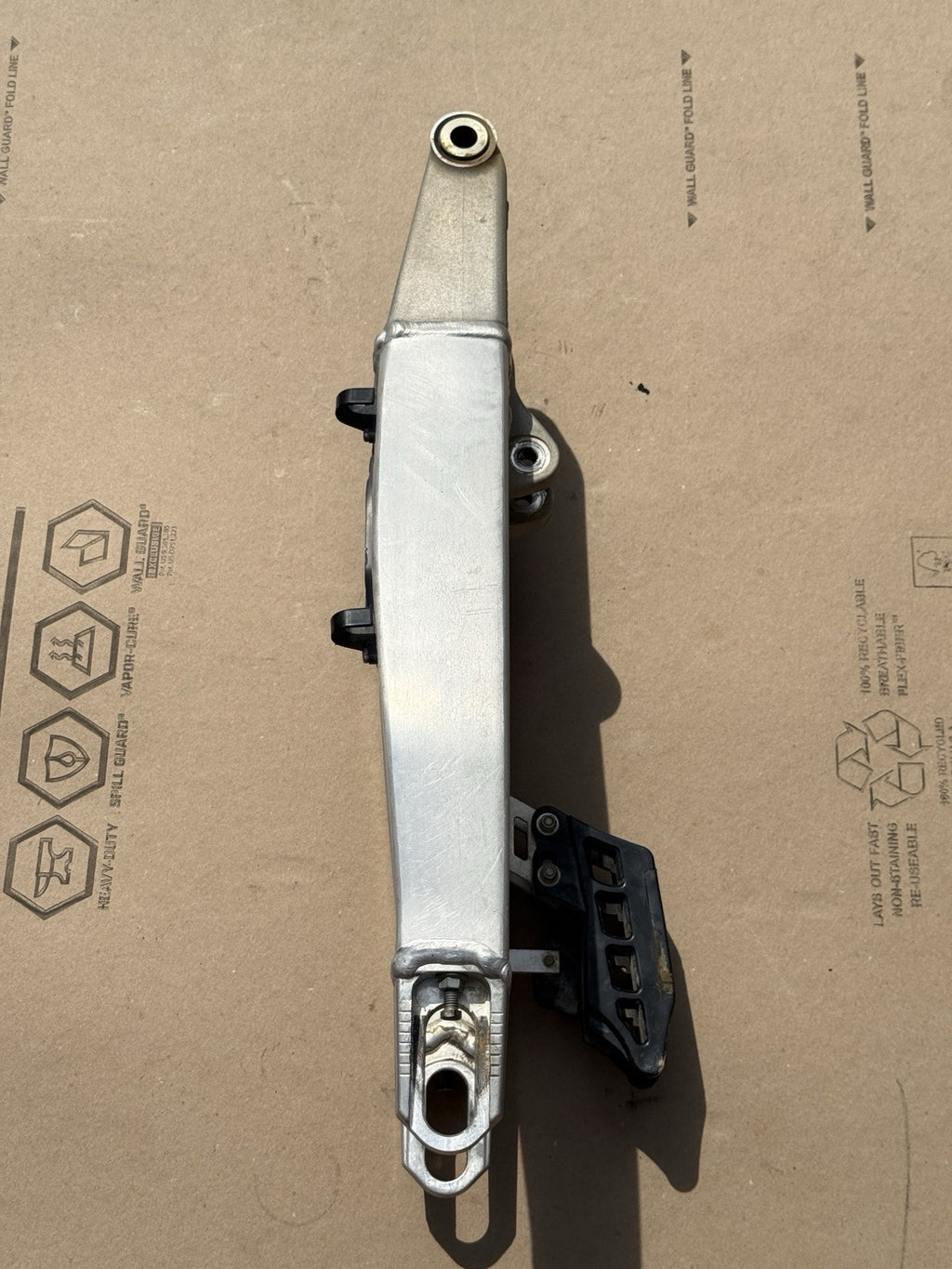 17-18 Kawasaki KX250F OEM Swingarm Rear Swing Arm Suspension 33001-0665