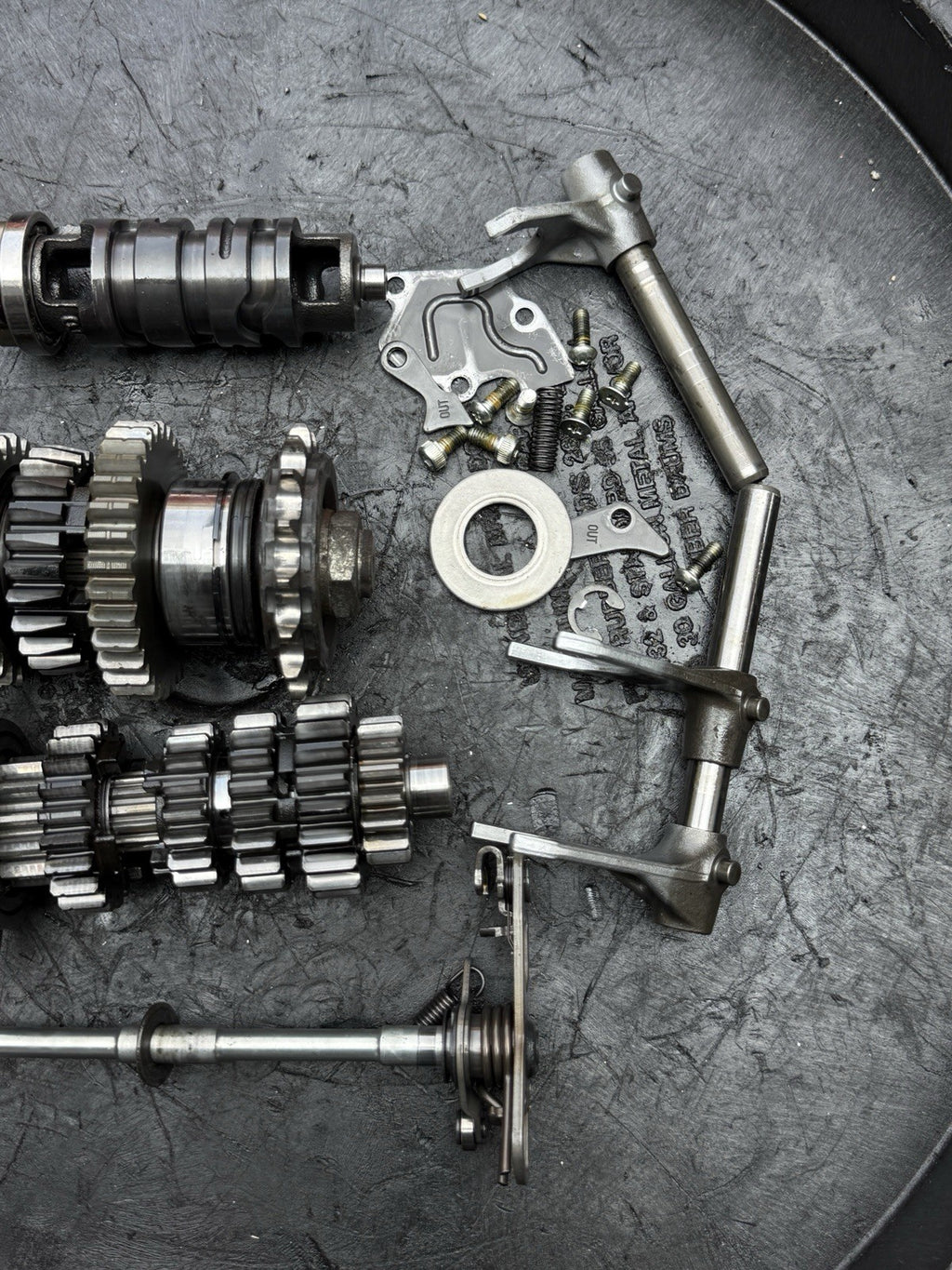 08-16 Yamaha YZF R6 OEM Engine Motor Transmission Tranny Gears Dogs Shaft R62