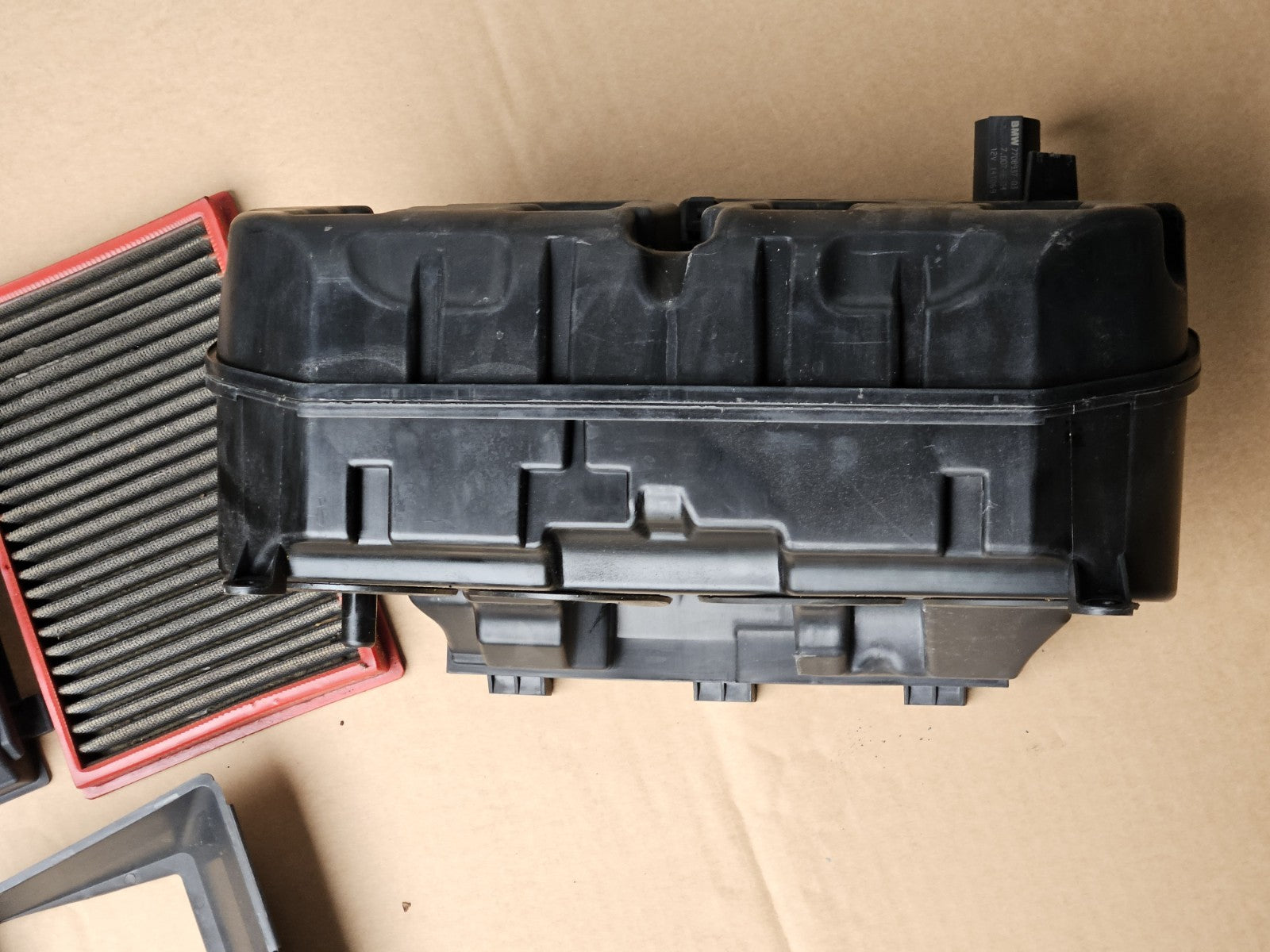2010-2014 BMW S1000RR OEM Airbox Intake Filter Box Housing 2014