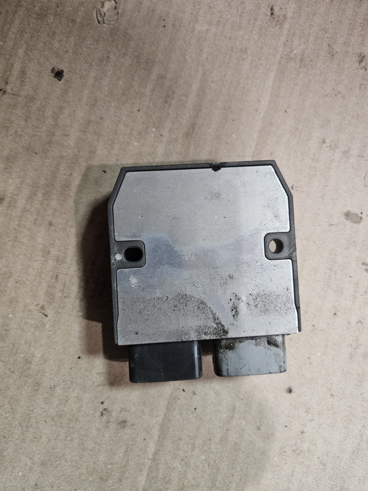 11-14 2013 BMW S1000RR S1000 GENUINE OEM RECTIFIER VOLTAGE REGULATOR FH012DA