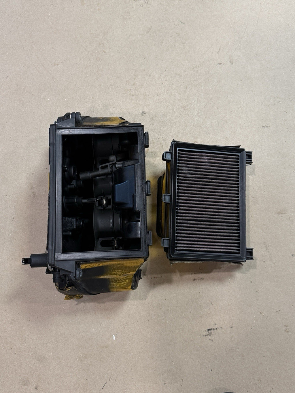 09-14 BMW S1000RR OEM Airbox Air Box Intake Filter Housing Genuine S 1000 RR