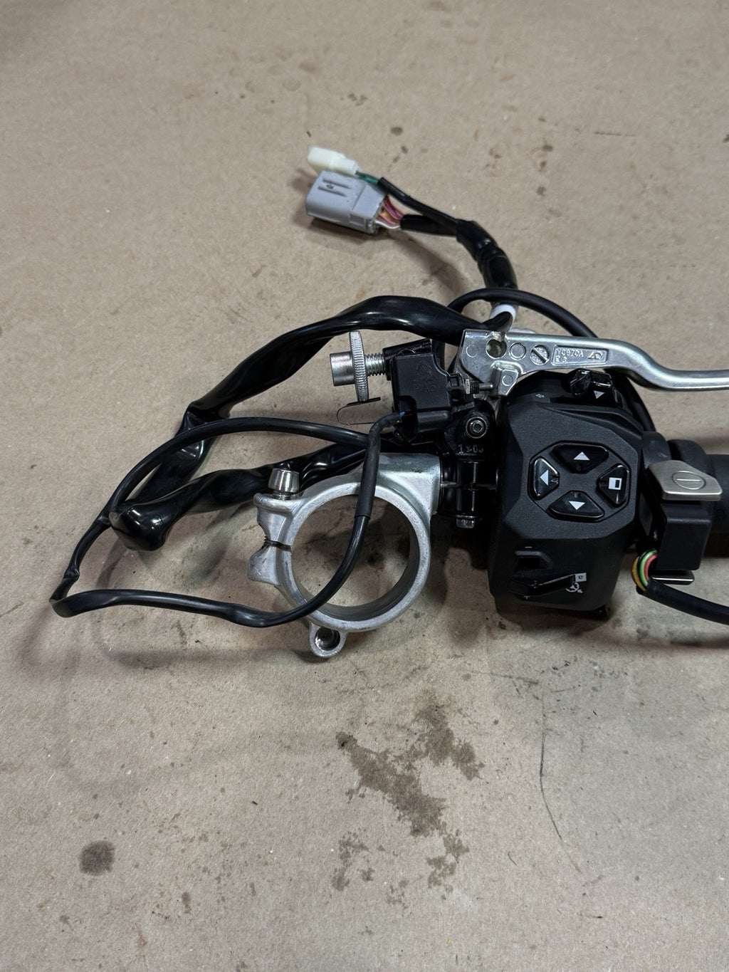 2021-2024 Aprilia RSV4 1100 Genuine OEM Left Clip-On Handlebar w Switches Tested