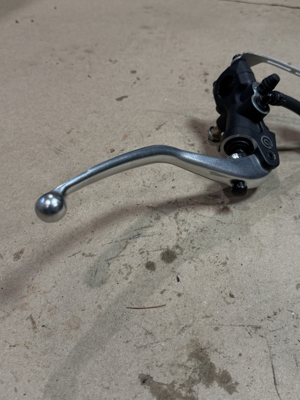 Genuine OEM Brembo Aprilia RSV4 1100 Front Brake Master Cylinder 2021-2024