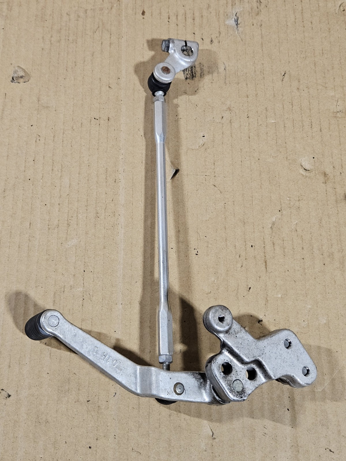 2006 2007 Suzuki GSXR600 Shift Lever OEM 5730029G00 Genuine Shifter Gear11