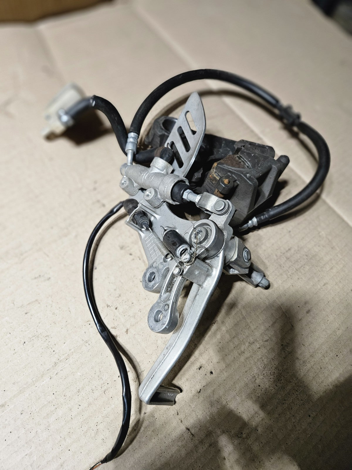 2006-2007 Suzuki GSXR600 GSXR750 Rear Brake Caliper Master Cylinder OEM13