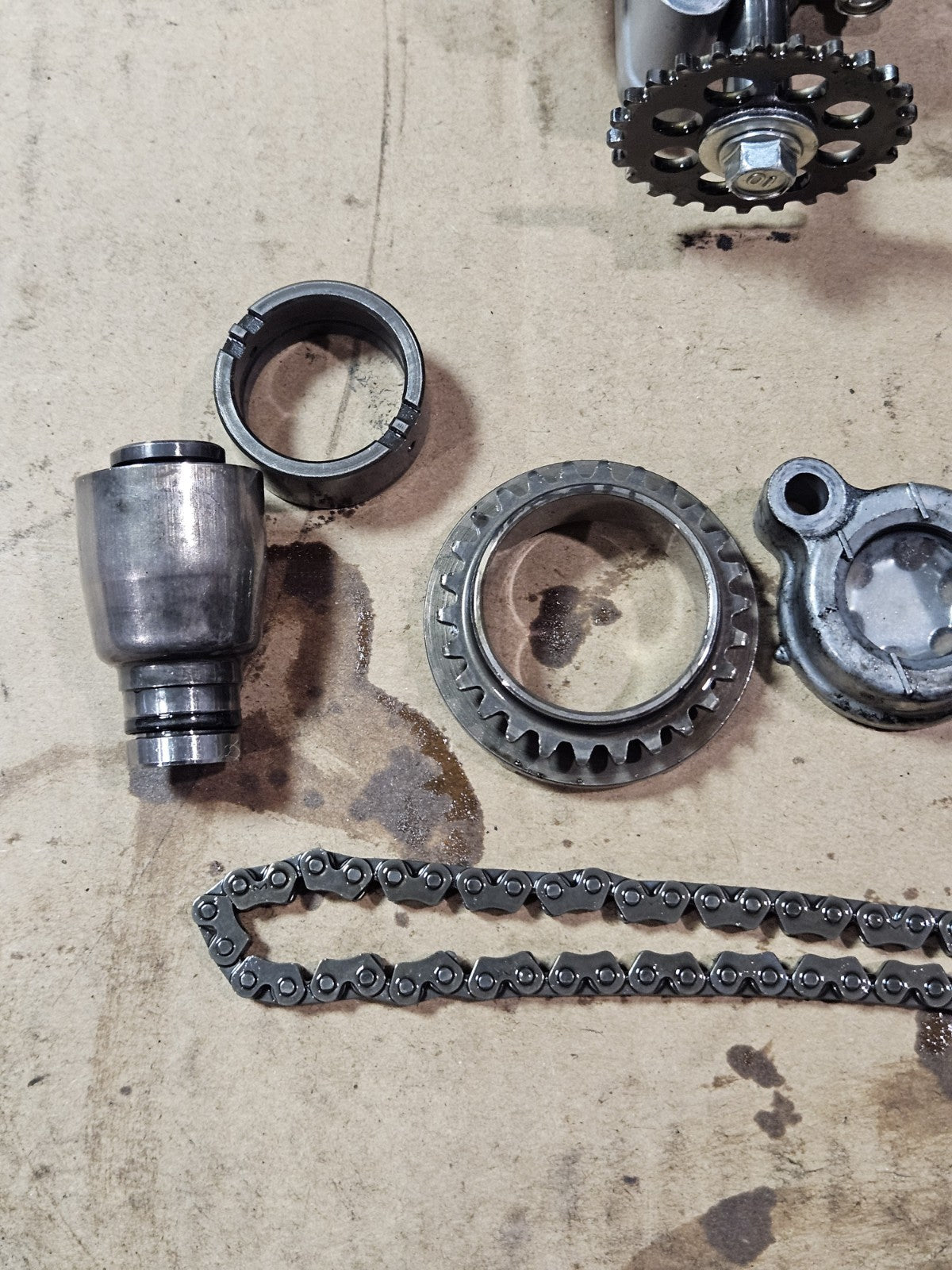 04-07 Honda CBR1000RR Engine Oil Pump Chain Gears OEM Motor 2004 2005 2006 2007