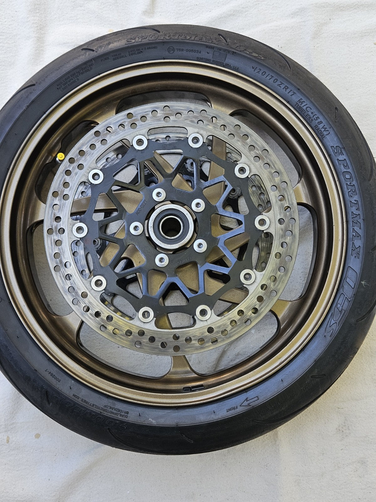 KAWASAKI NINJA ZX10RR ZX10R Marchesini FORGED FRONT WHEEL RIM DMG11