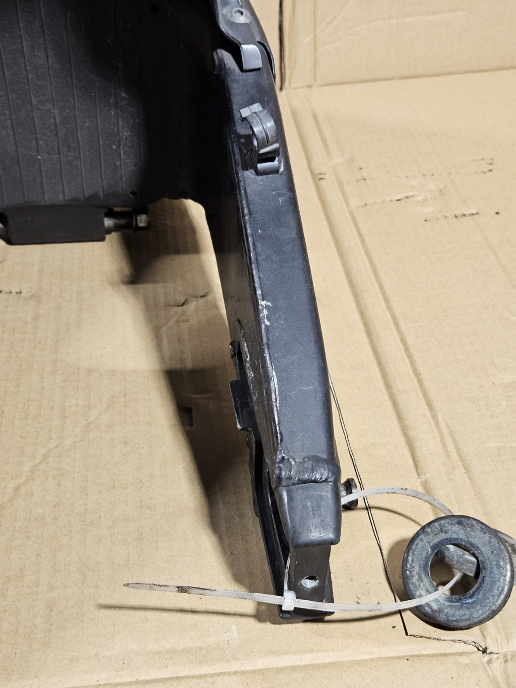 08-16 YAMAHA YZF R6 R6R YZFR6 REAR SWINGARM BACK SUSPENSION SWING ARM OEM7