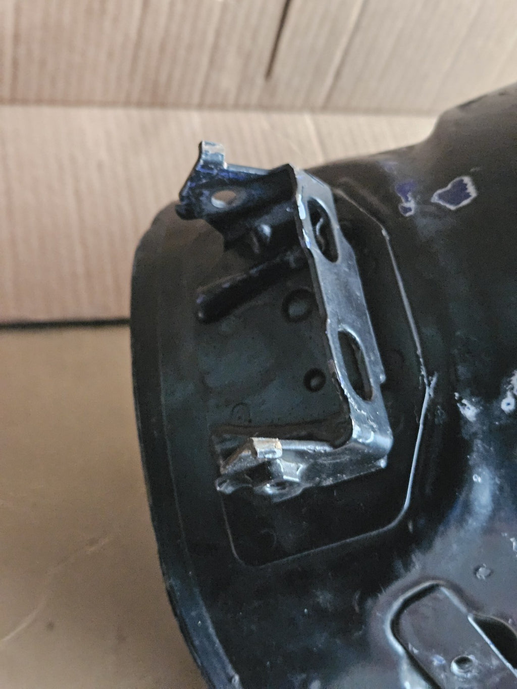 08-16 R6 R6R GAS TANK FUEL CELL PETROL RESERVOIR INSIDE Clean DENTED READ7