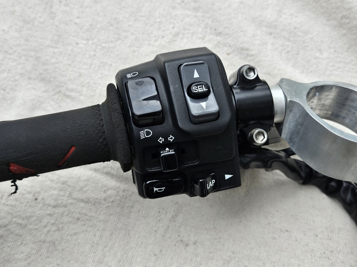2016-2020 Kawasaki ZX10R ZX10RR OEM LH Left Clip On Handlebar Switch 46091-06061