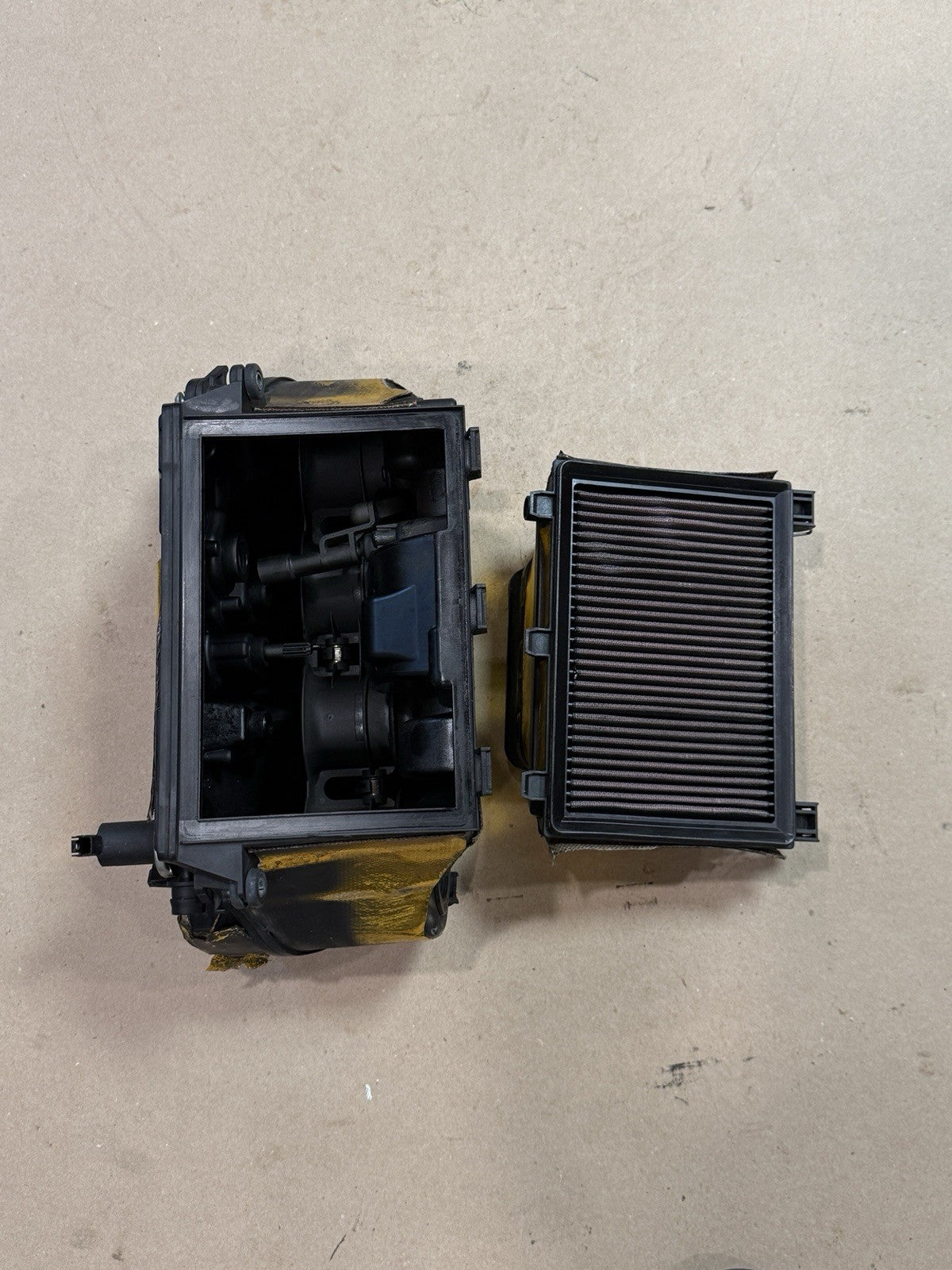 09-14 BMW S1000RR OEM Airbox Air Box Intake Filter Housing Genuine S 1000 RR