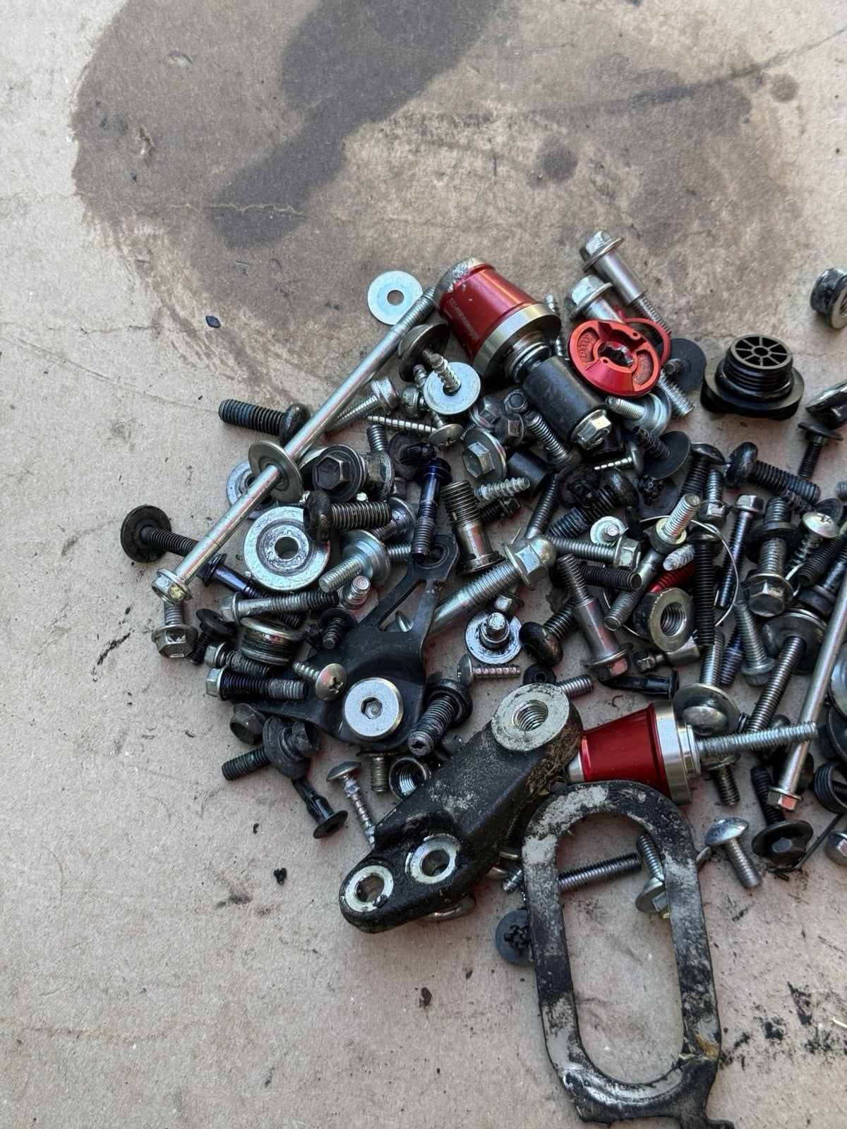 2017-2025 Suzuki GSXR1000 GSXR1000R OEM Misc Bolts Nuts Screws Hardware Kit Set5