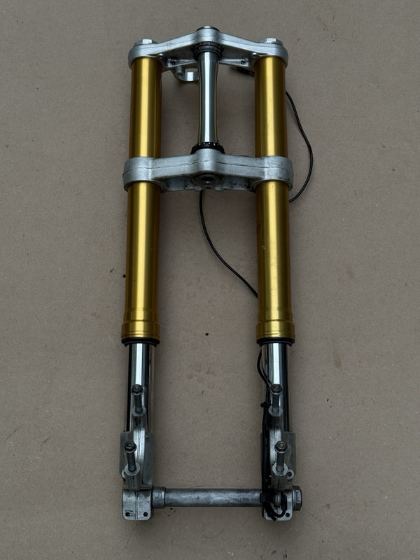 15-19 Aprilia RSV4 1000 OEM Front Forks Suspension Triple Tree Set Straight