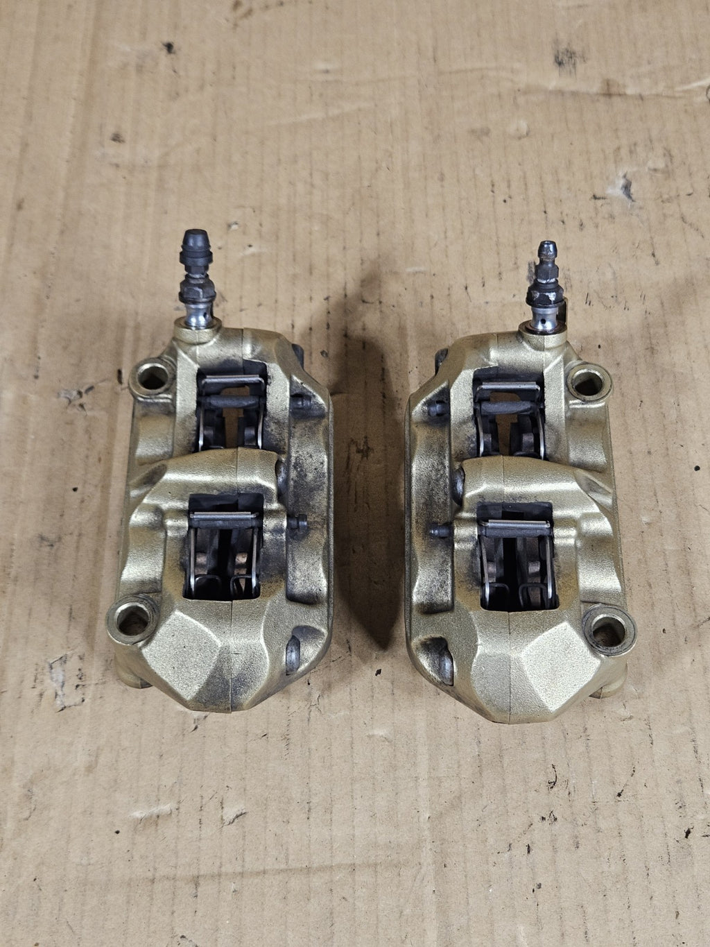 2009-2014 BMW S1000RR OEM Front Brake Calipers Pair Left Right6