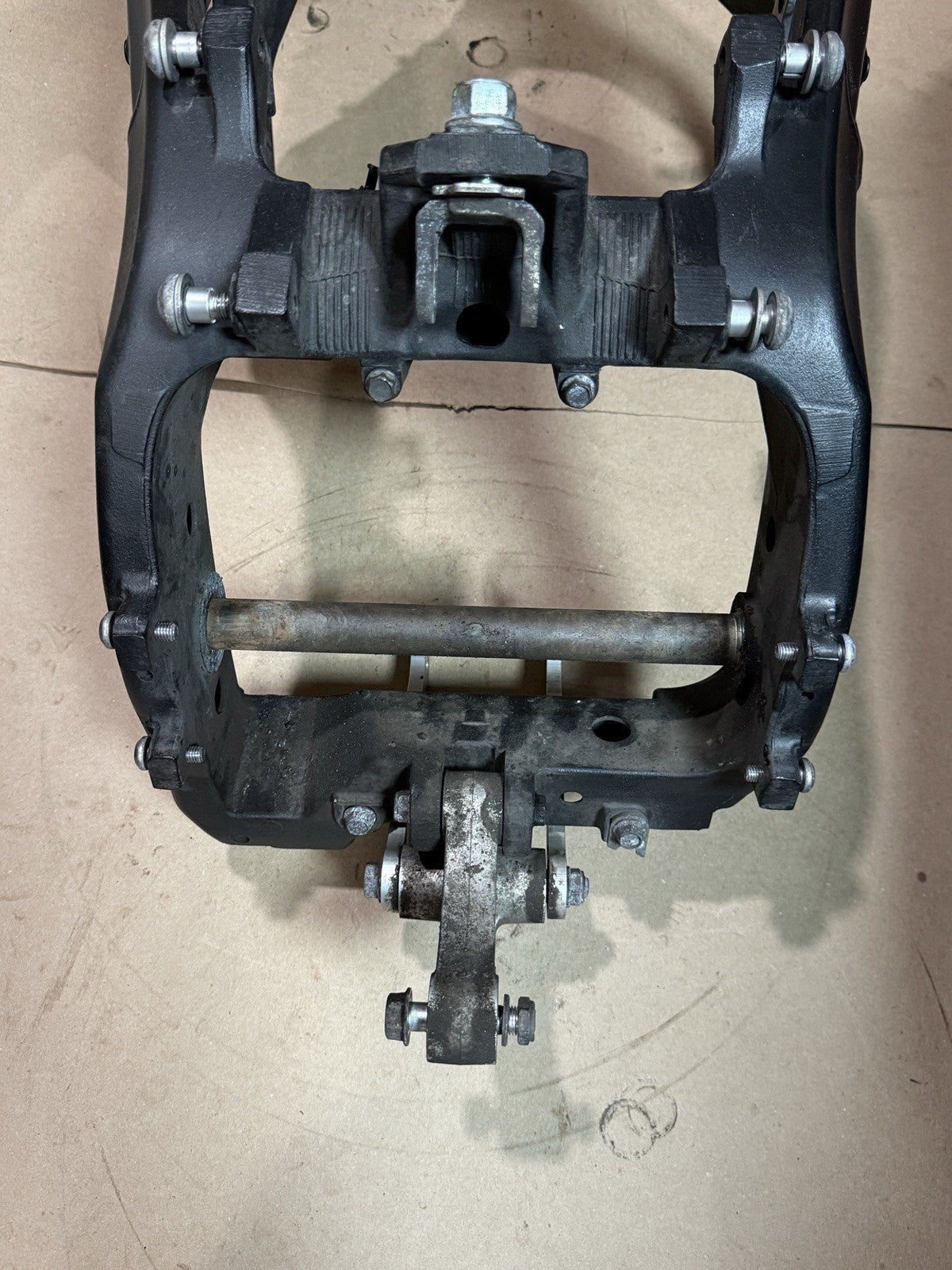 2008-2016 Yamaha YZF R6 OEM Main Frame Chassis Street Legal EZ Register