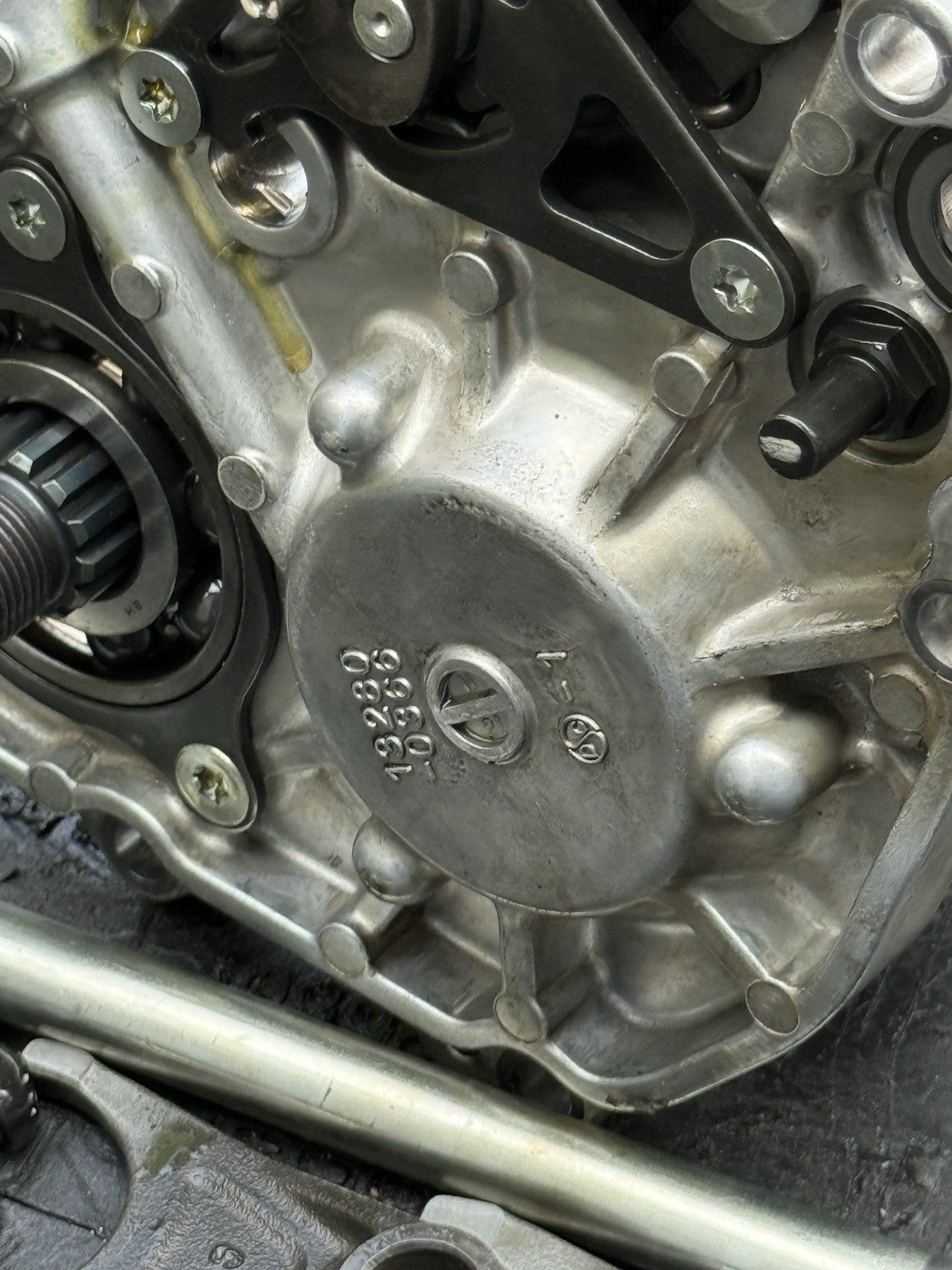 2012-2015 Kawasaki Ninja ZX10R ZX1000 OEM Transmission Gearbox Gears 13127-06369