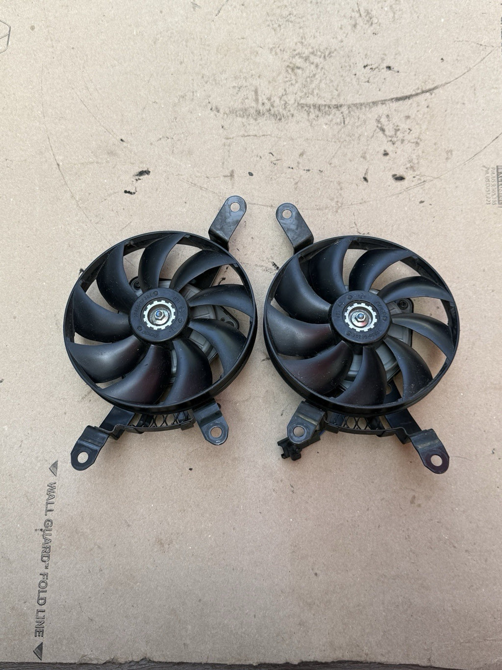 17-25 SUZUKI GSXR 1000 RIGHT LEFT SIDE RADIATOR ENGINE COOLING FANS OEM2