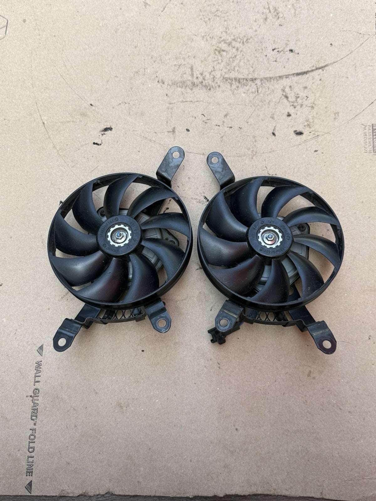 17-25 SUZUKI GSXR 1000 RIGHT LEFT SIDE RADIATOR ENGINE COOLING FANS OEM2
