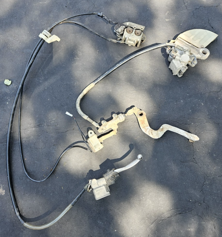 03-24 Suzuki DRZ400E OEM Front Rear Brake Calipers Master Cylinder Line Set