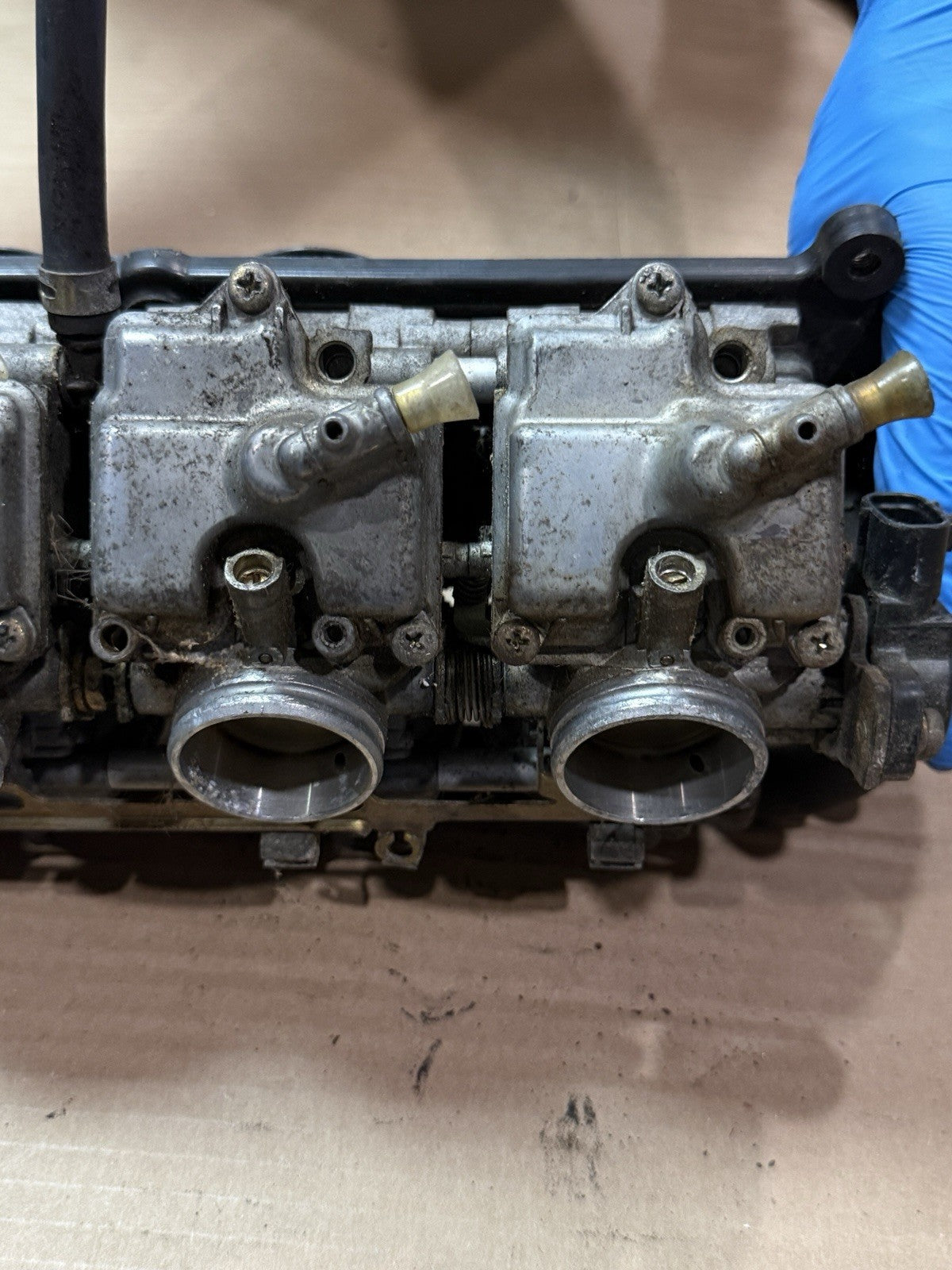 1998-1999 Kawasaki Ninja ZX6R ZX-6R ZX600G OEM Carburetors Carbs Carb Rack Bank19
