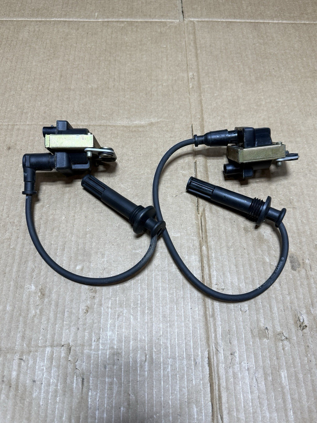 94-03 OEM Ignition Coils W Plug Wires Ducati 996 748 916 Sps 67110011A 67110021A