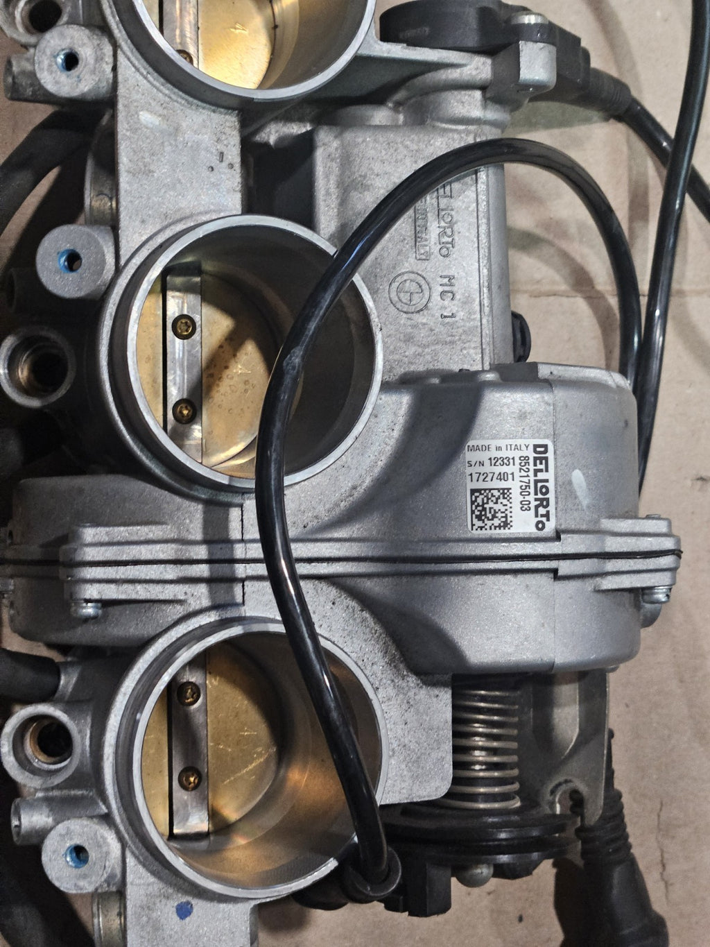 10 11 12 13 14 BMW S10000RR S 1000 RR OEM Throttle Bodies Body INTAKE FUEL PARTS