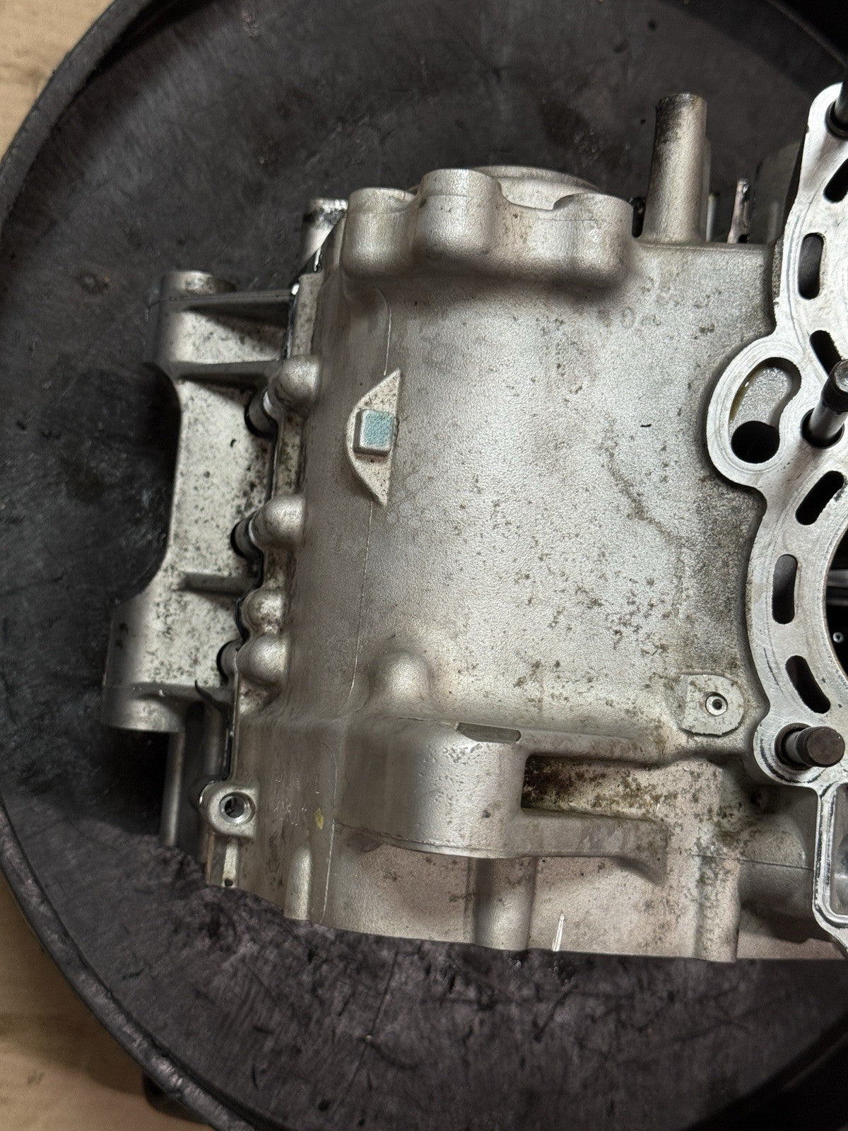 2016-2018 Aprilia RSV4 Factory APRC OEM Engine Crankcase Crank Cases Motor Block4