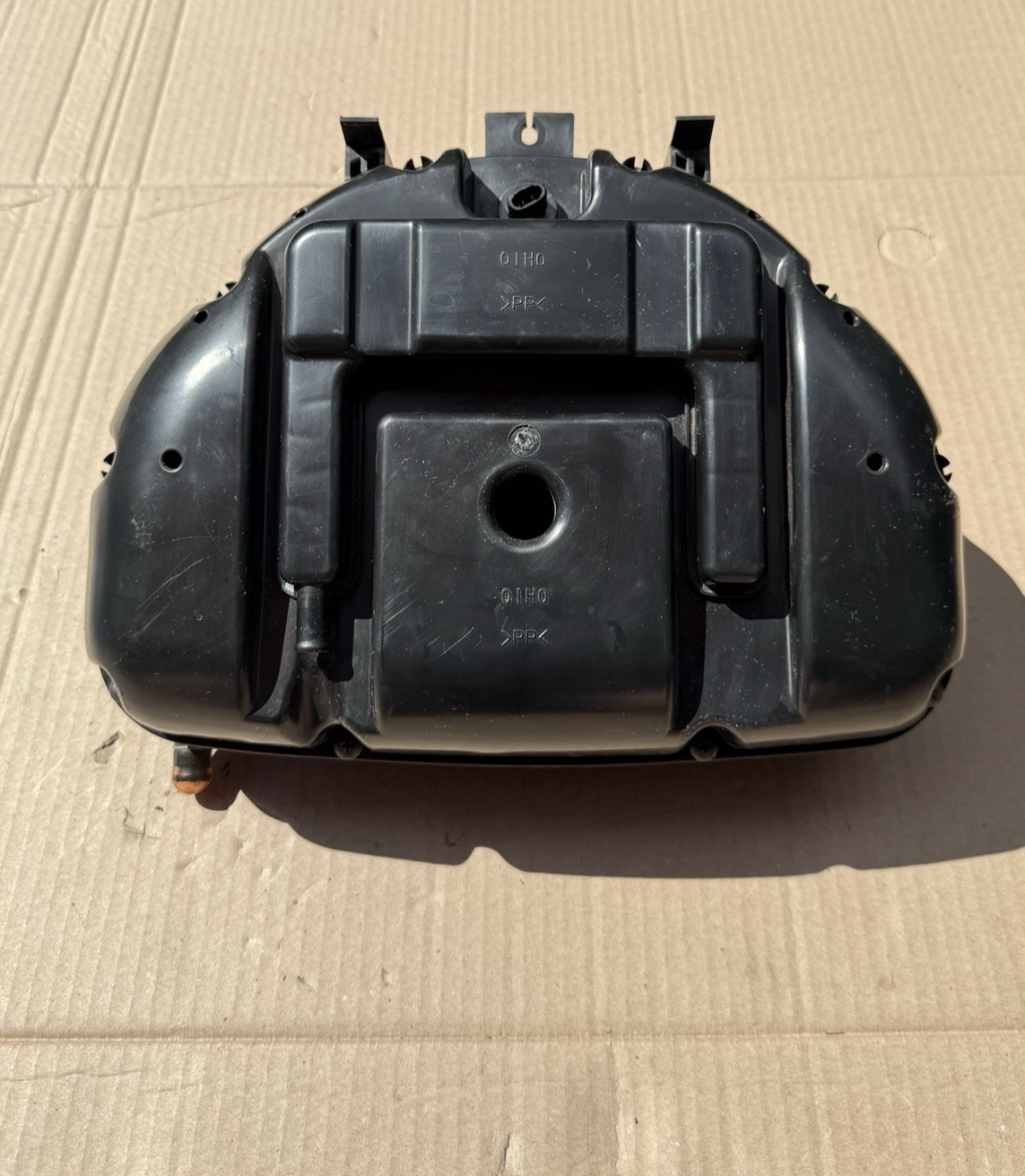 2006-2007 Suzuki GSXR750 GSX-R750 K6 K7 OEM Airbox Air Cleaner Box 13700-02H040