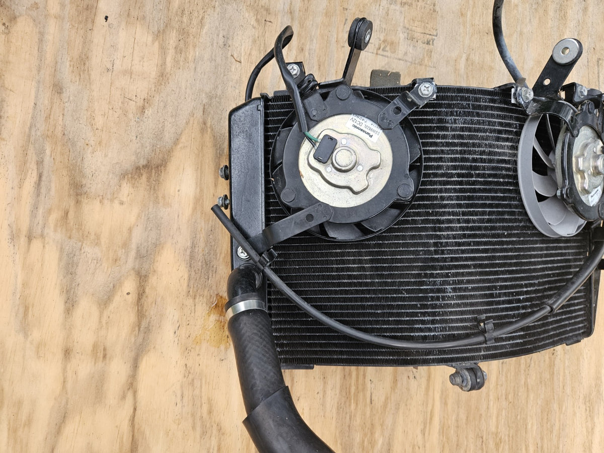 2008-2016 Yamaha YZF-R6 R6 OEM Radiator Cooling Fans Engine Cooler 13S-12461-007