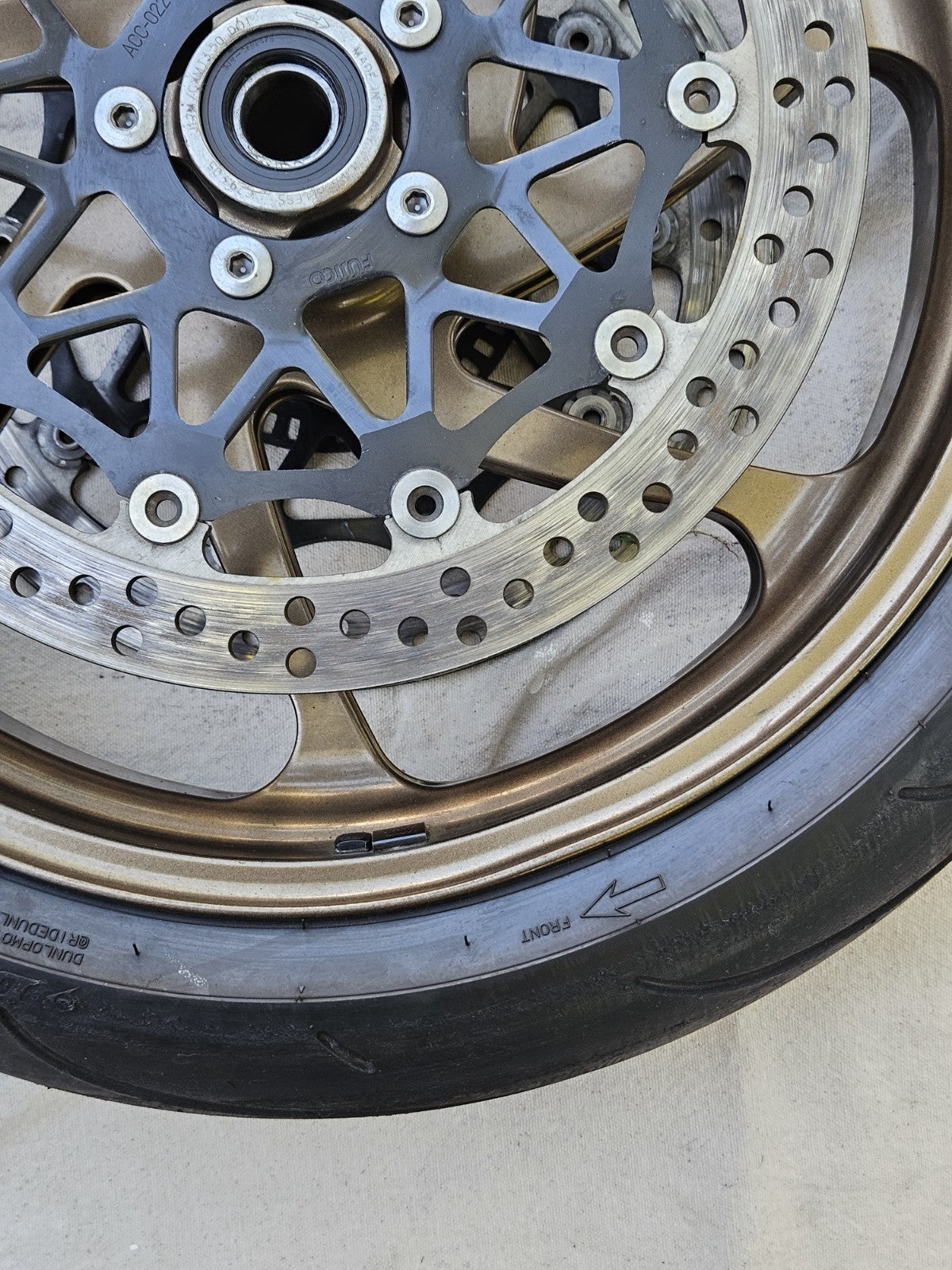 KAWASAKI NINJA ZX10RR ZX10R Marchesini FORGED FRONT WHEEL RIM DMG15