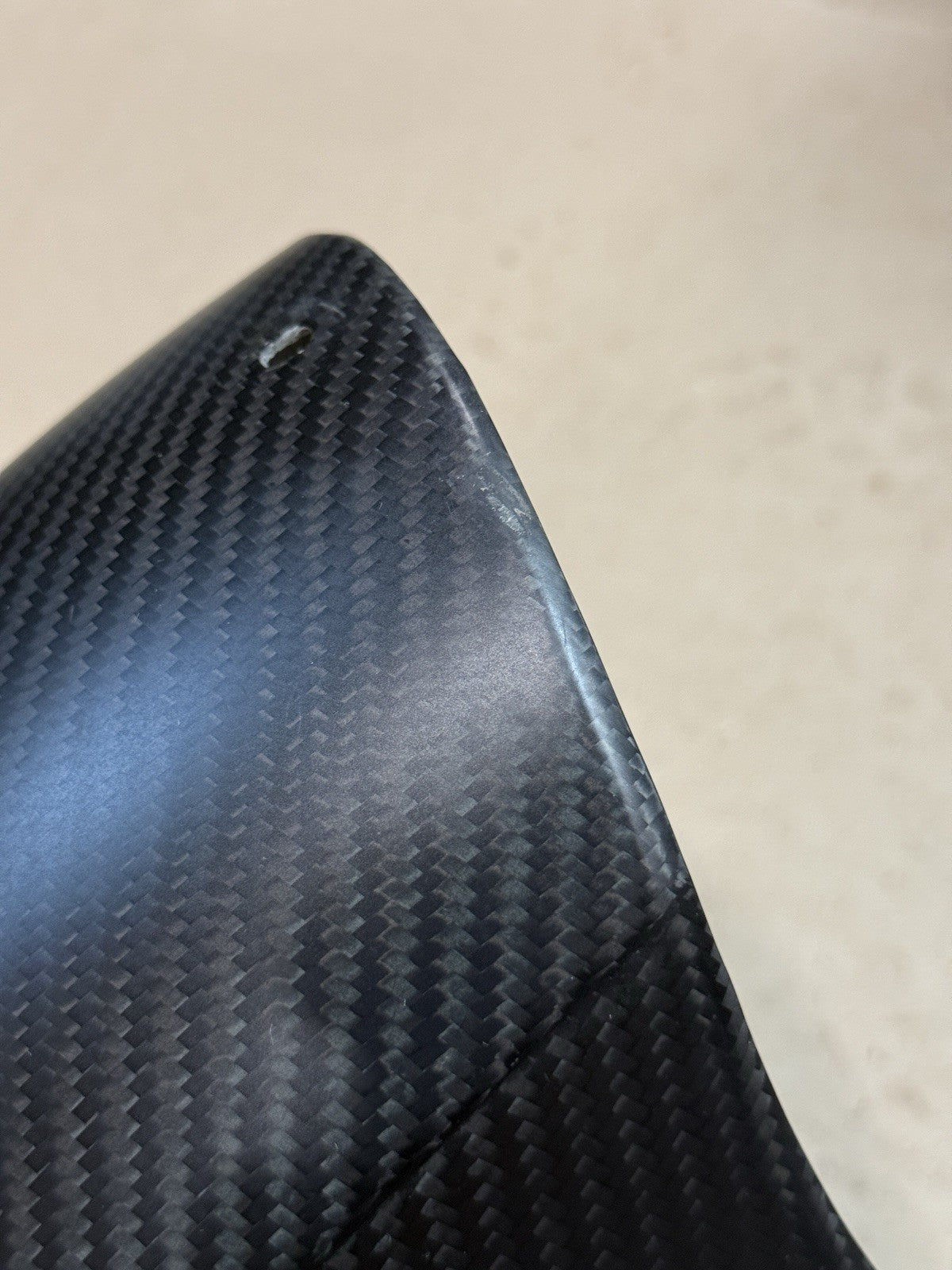 19-24 Aprilia RSV4 1100 Factory Tuono Carbon Fiber Front Fender Mudguard