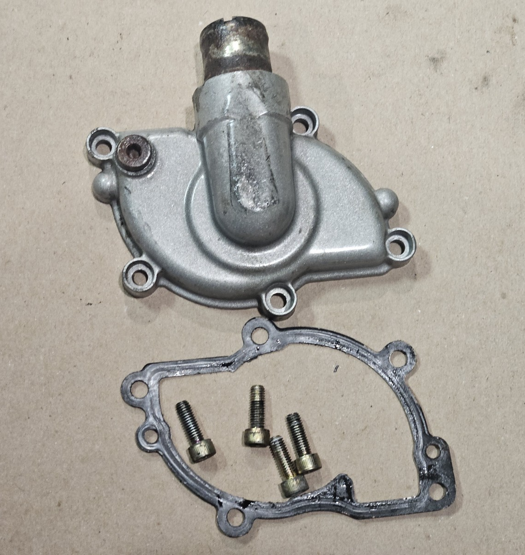 99-04 OEM Water Pump Engine Cover Ducati 748 996 998 S4 S4R ST2 ST4 ST4S Motor