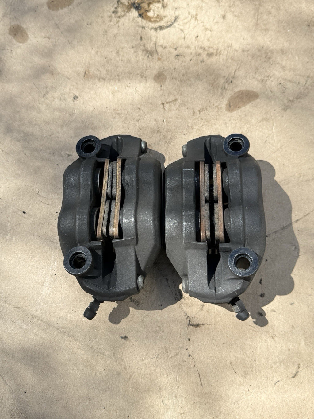2006-2007 Honda CBR600RR OEM Front Brake Caliper Set Left Right Pair