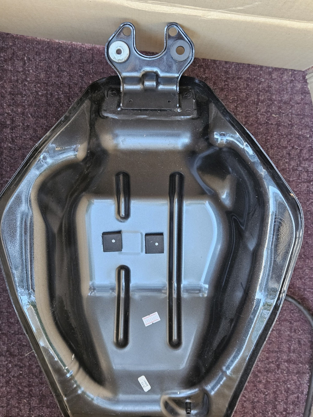 17-19 KAWASAKI NINJA 650 GAS TANK FUEL RESERVOIR CELL GLOSS BLACK CLEAN14