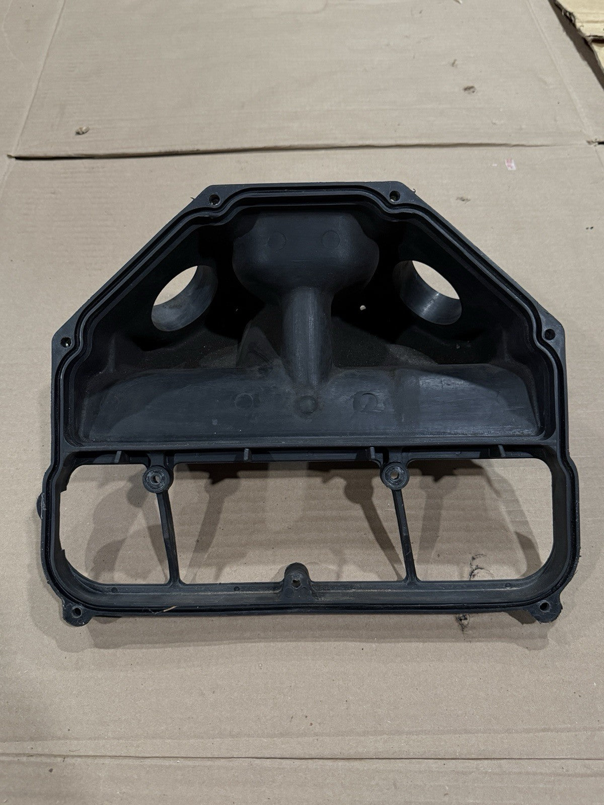 1998-1999 Kawasaki Ninja ZX6R ZX600G OEM Airbox Air Box Filter Case 11010-173614