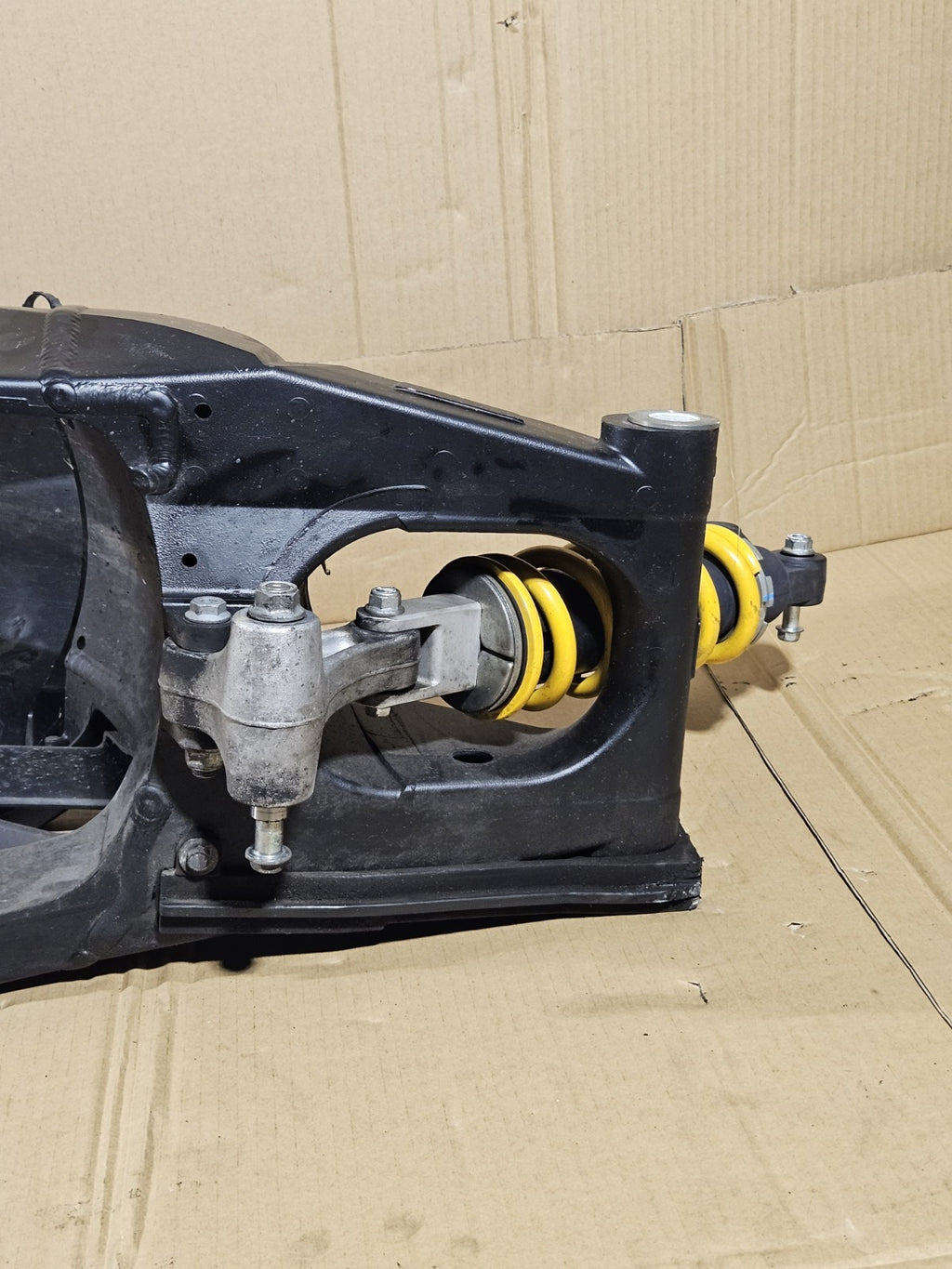 2006 2007 Suzuki GSXR600 Swingarm with Rear Shock and Linkage Set OEM 12