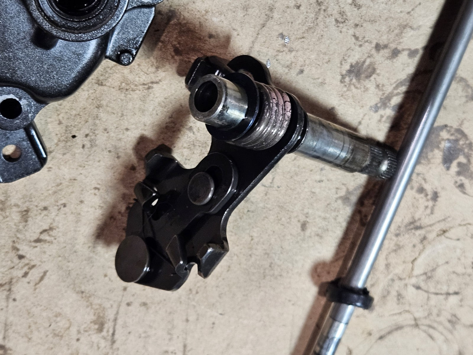 06-07 Honda CBR1000RR OEM Gear Shift Shaft Cover Shifter Rod Linkage Engine