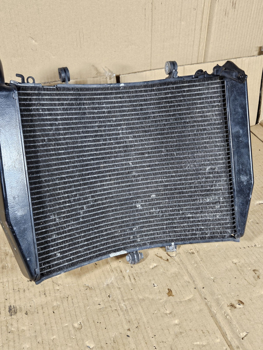 2013 Honda CBR600RR Radiator Complete with Fan hoses OEM 2013-2020 Honda CBR60016