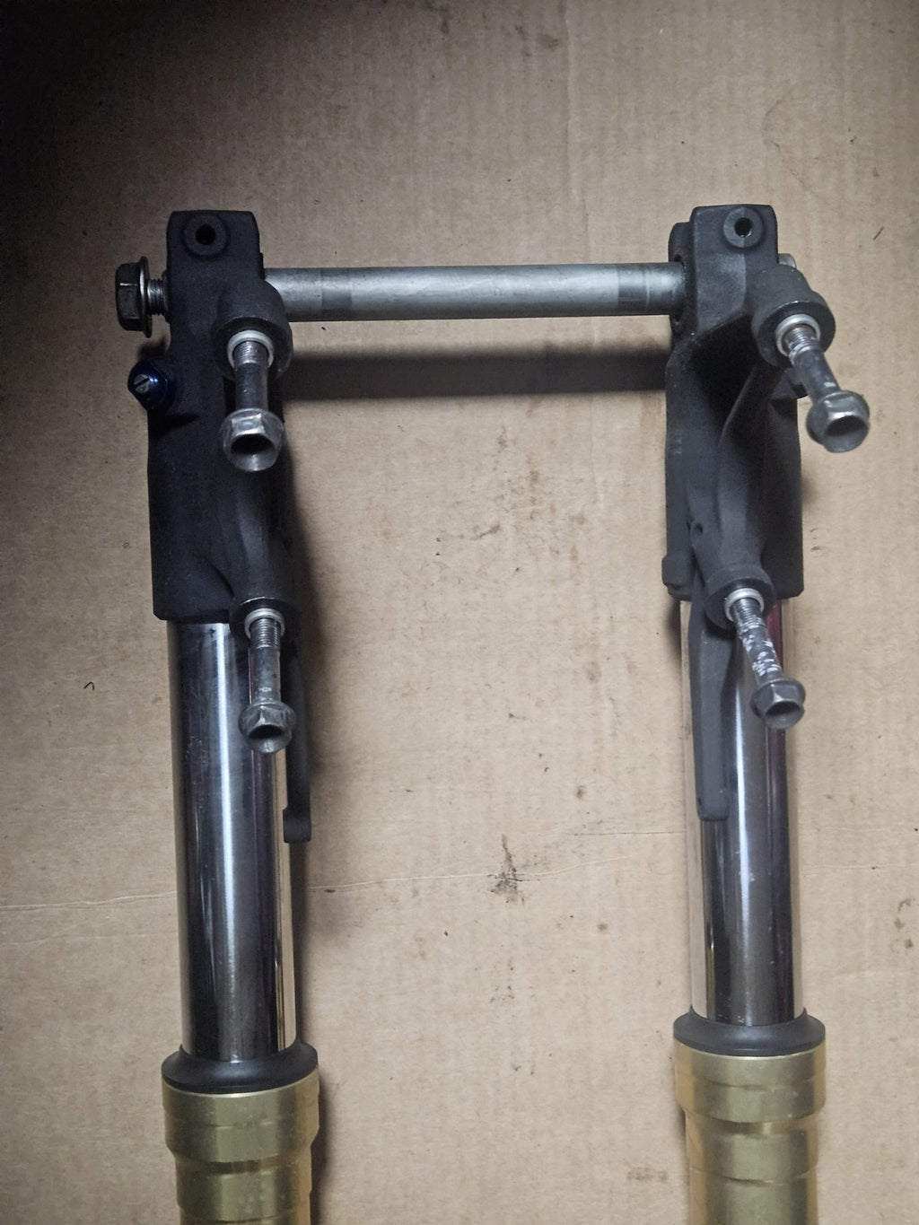 11-16 2011 HONDA CB1000R Genuine OEM FRONT FORKS SHOCK SUSPENSION SET PAIR