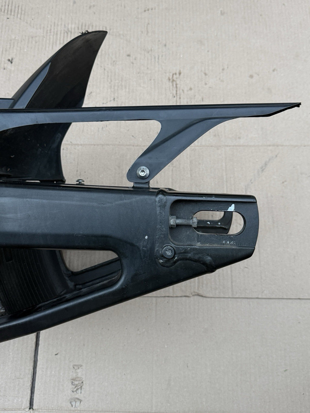 07-08 Yamaha YZF-R1 Straight OEM Rear Suspension Swingarm - Back Arm Frame4