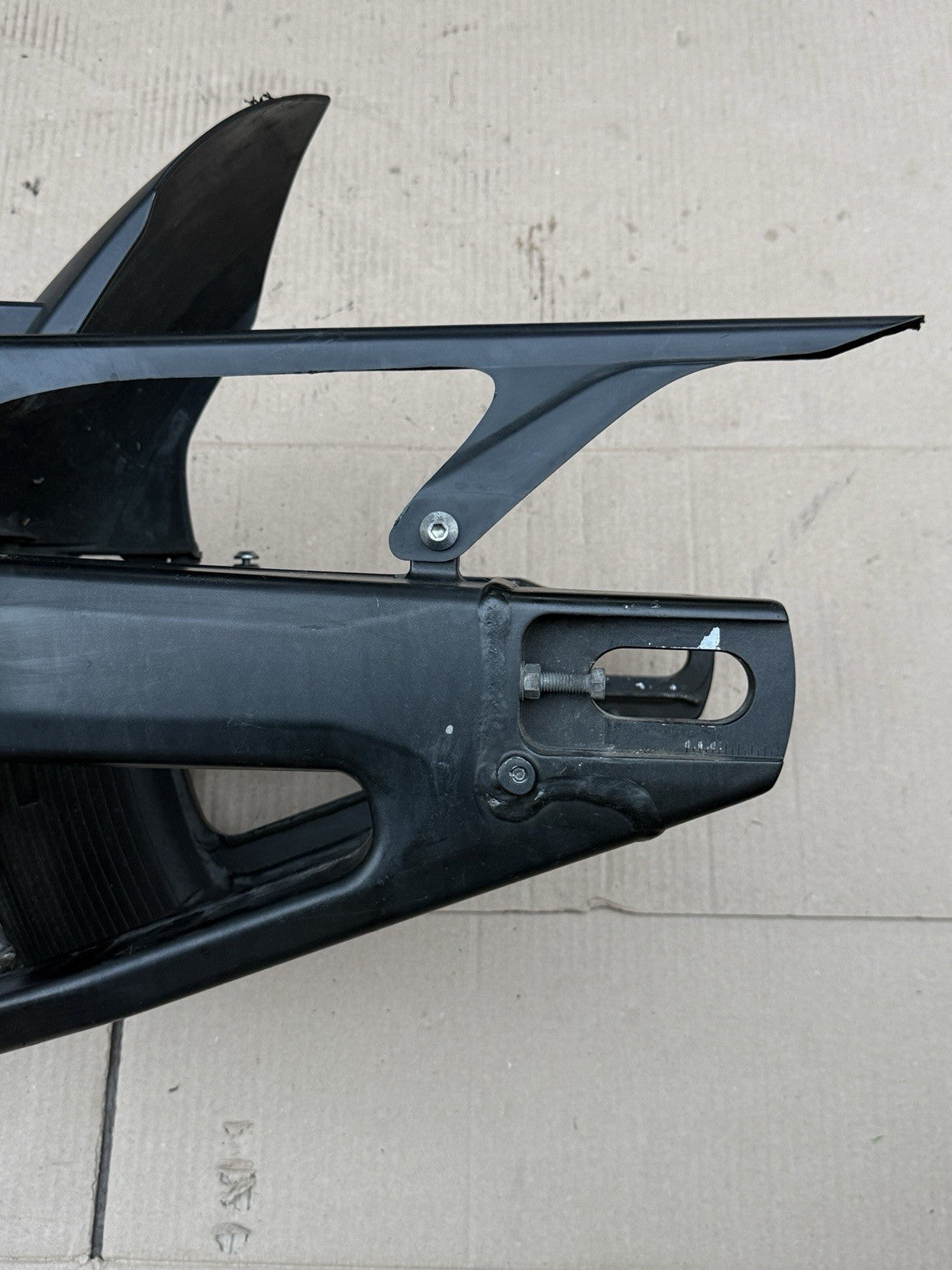 07-08 Yamaha YZF-R1 Straight OEM Rear Suspension Swingarm - Back Arm Frame4