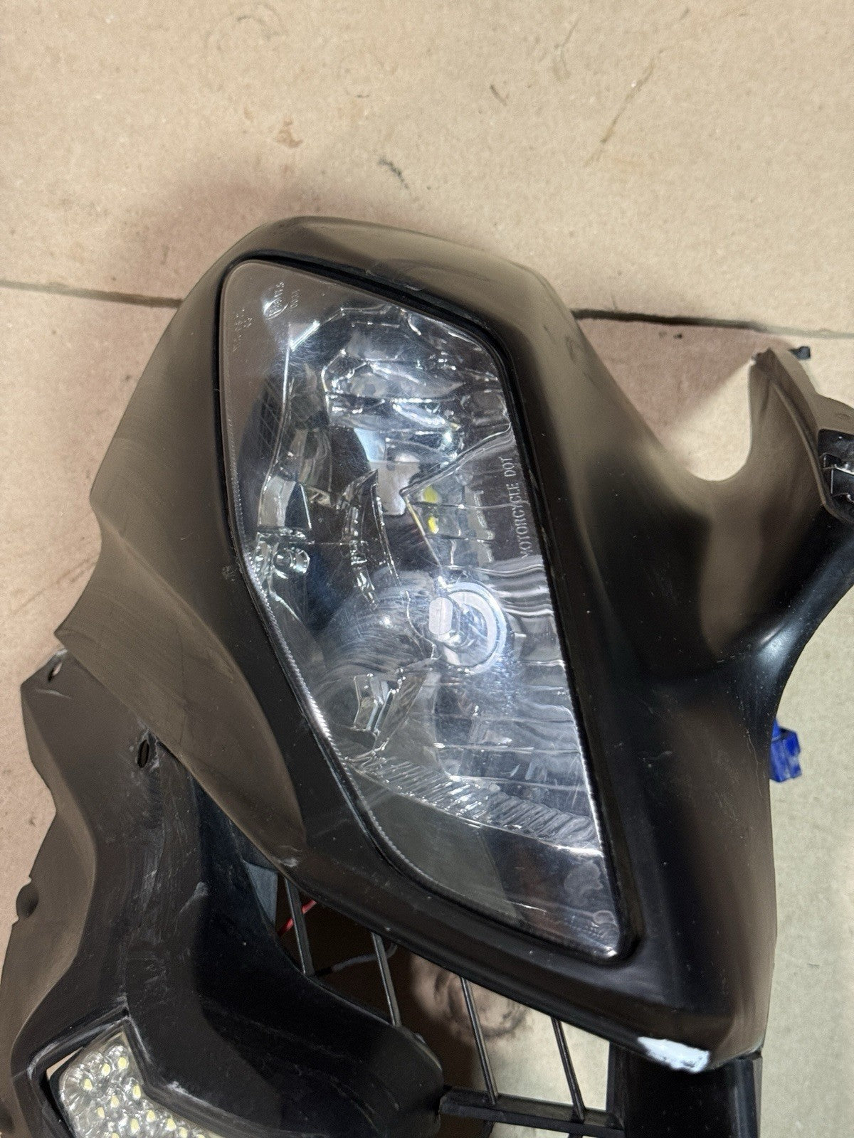 2008-16 Yamaha YZF-R6 OEM Front Headlight Head Light Lamp Assembly Tested Work