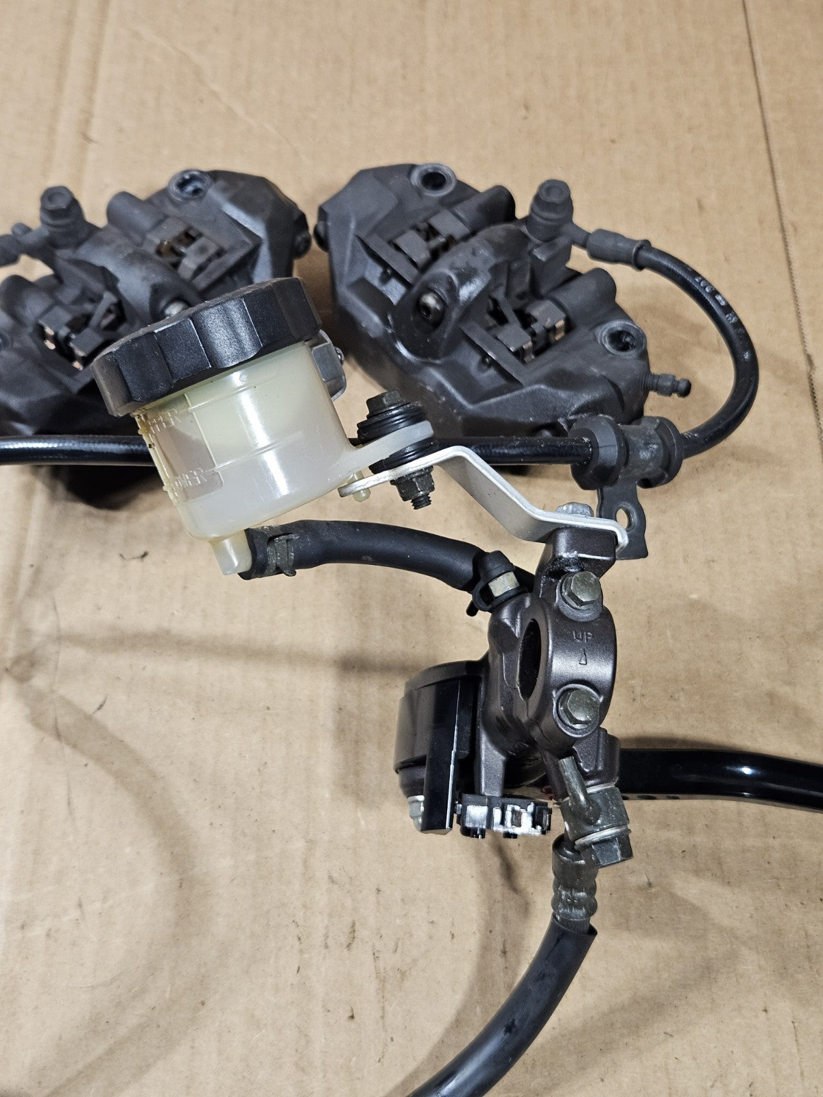 2006 Honda CBR1000RR Front Brake Assembly Complete OEM 45530MEL006 2006-20072