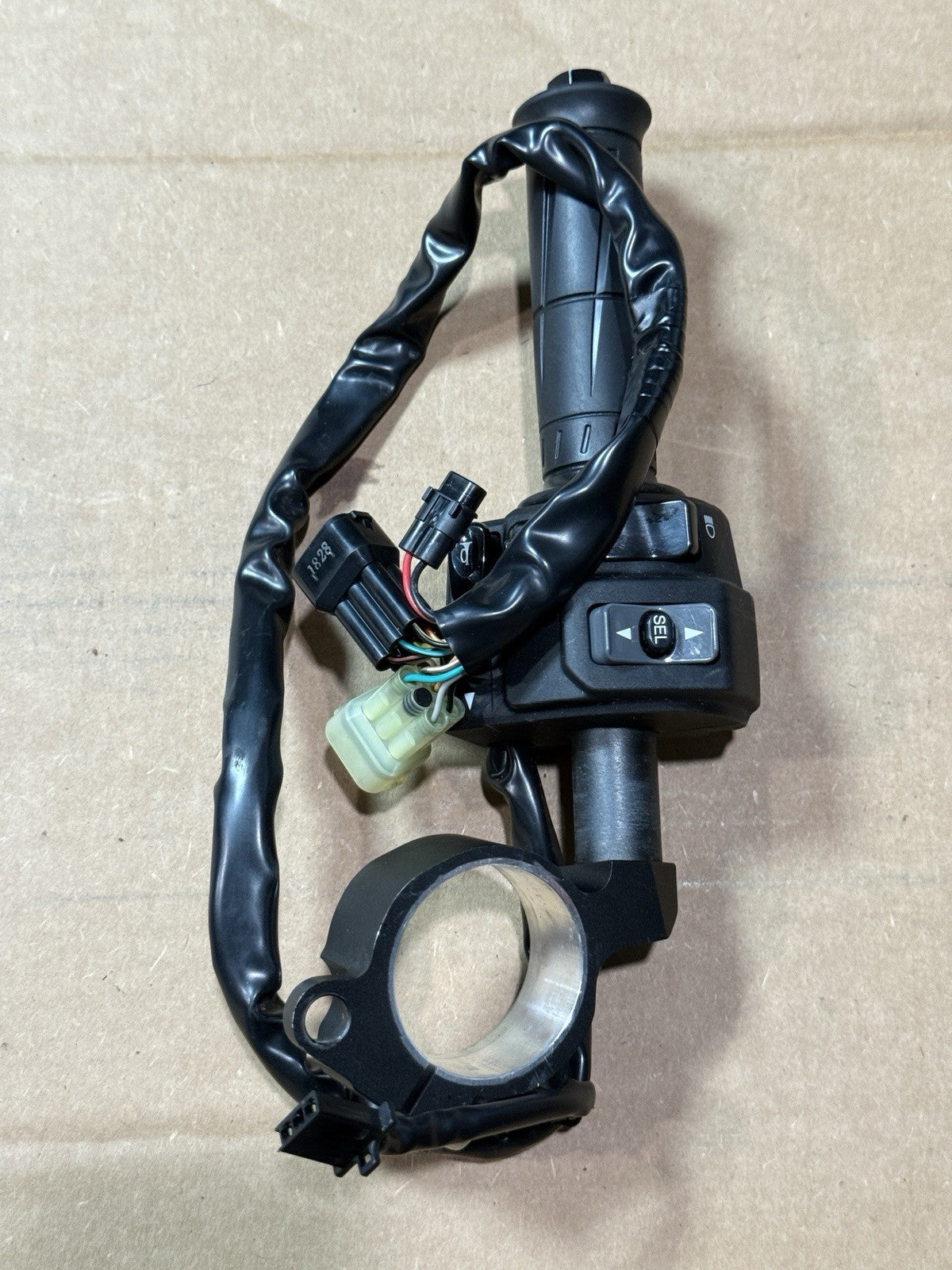 19-23 Kawasaki Ninja ZX6R 636 OEM Left Clip On Handlebar Switchgear 46003-06001
