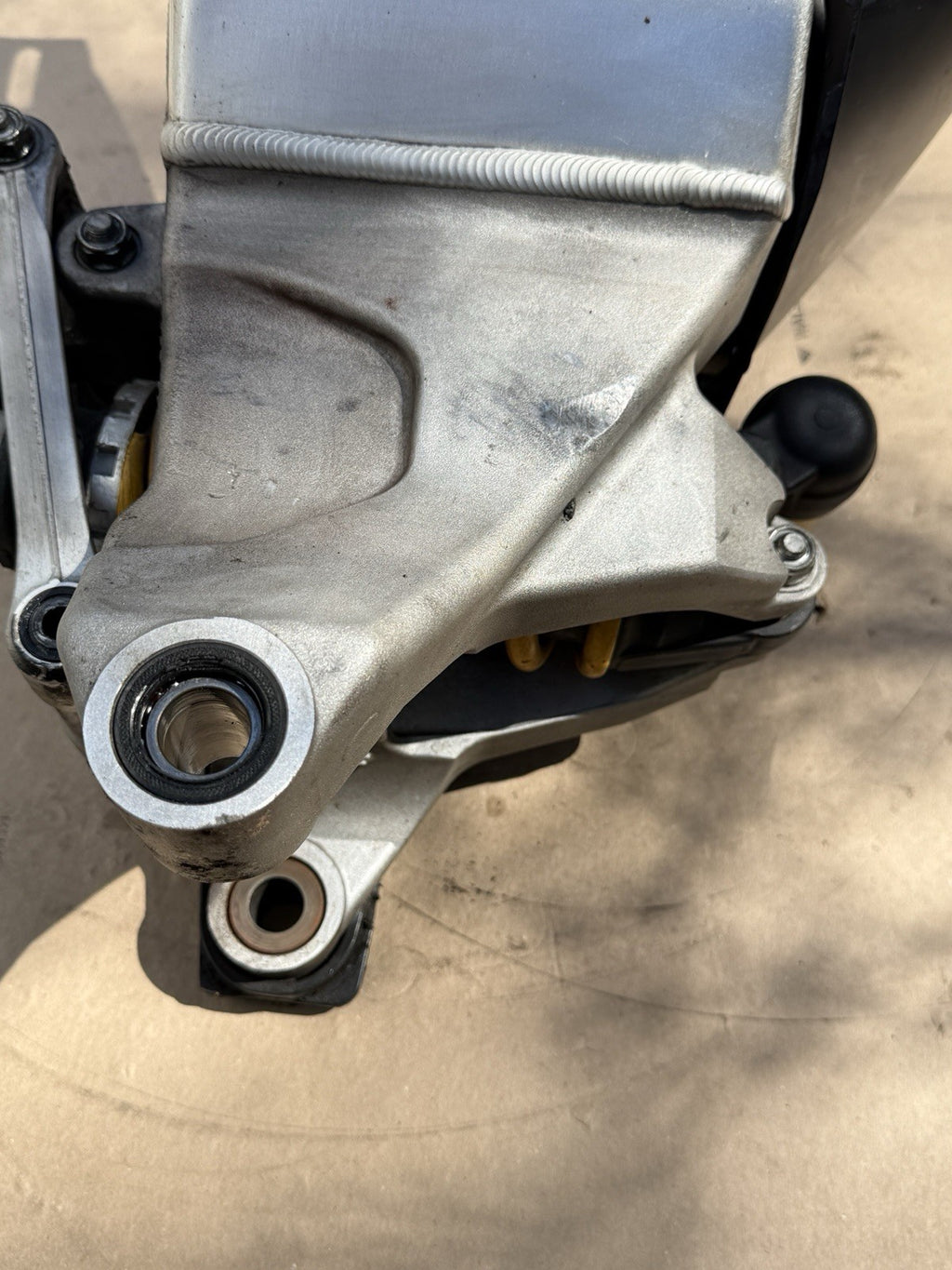 05-06 Honda CBR600RR OEM Rear Swingarm Swing Arm Suspension Assembly
