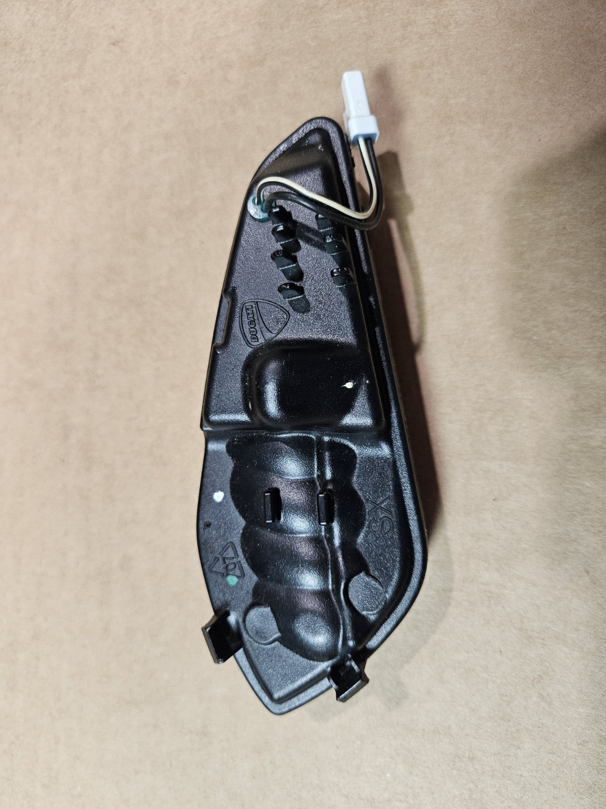 15-18 2015 Ducati Panigale OEM Genuine Side Turn signal ECIE 920401